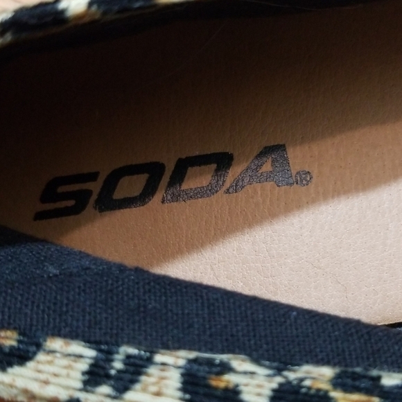 SODA Flats Ballet Shoes Leopard Print Size 9 - Picture 4 of 5